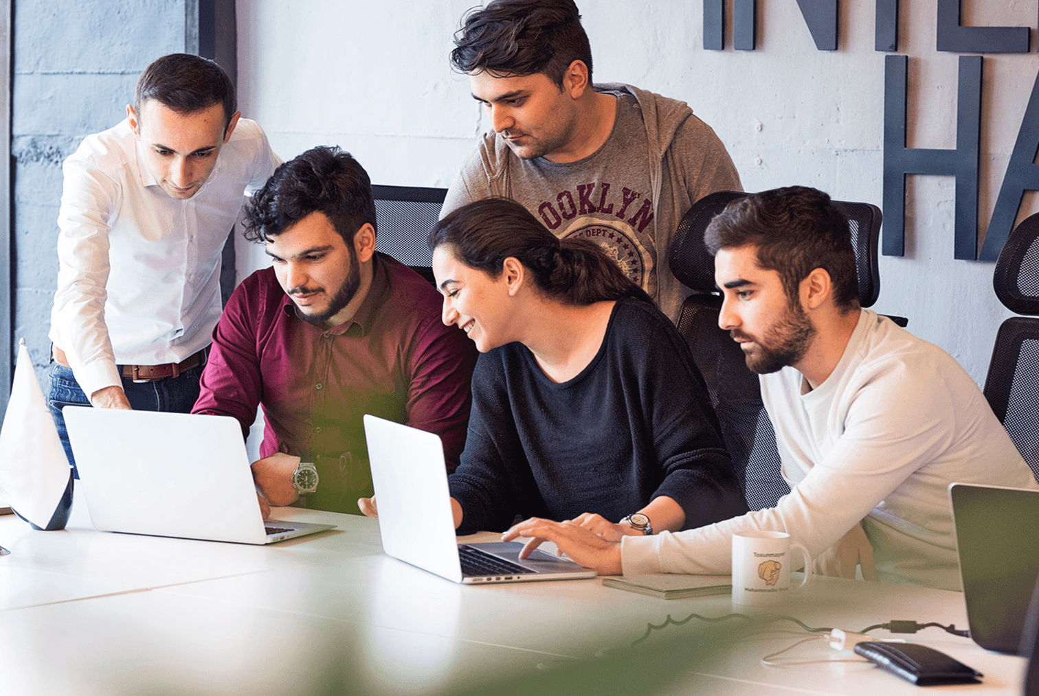 Vendor Finance vs Factoring
